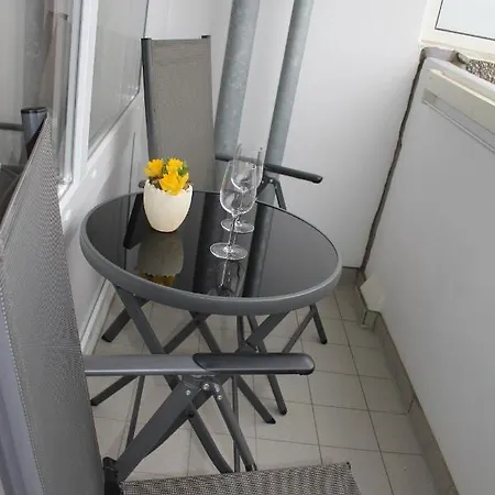 FeWo L-04-09 mit Blick in das Naturschutzgebiet Apartment *